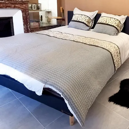La Passerelle Bed & Breakfast 3*